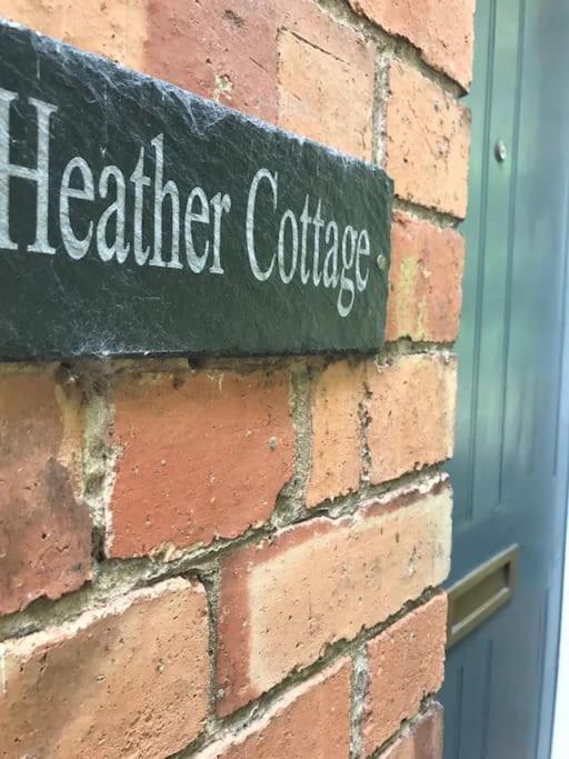 Cosy Heather Cottage Ashbourne  Exteriér fotografie